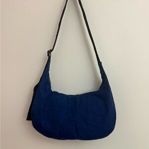 EUC BAGGU Medium Nylon Crescent Bag - Marine Blue